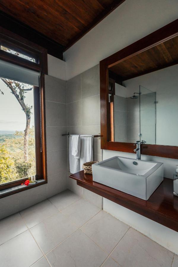 Cerro Lobo Hotell Entrada Exteriör bild