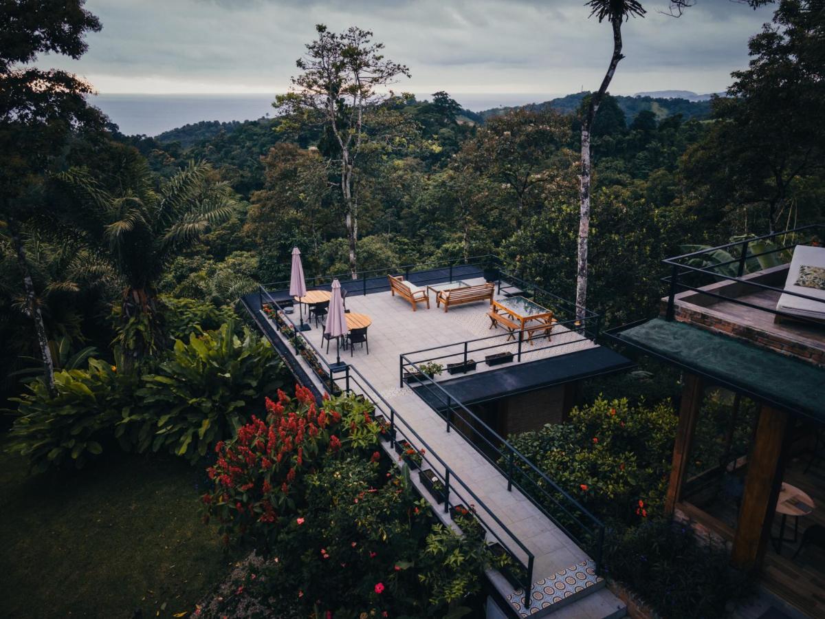 Cerro Lobo Hotell Entrada Exteriör bild