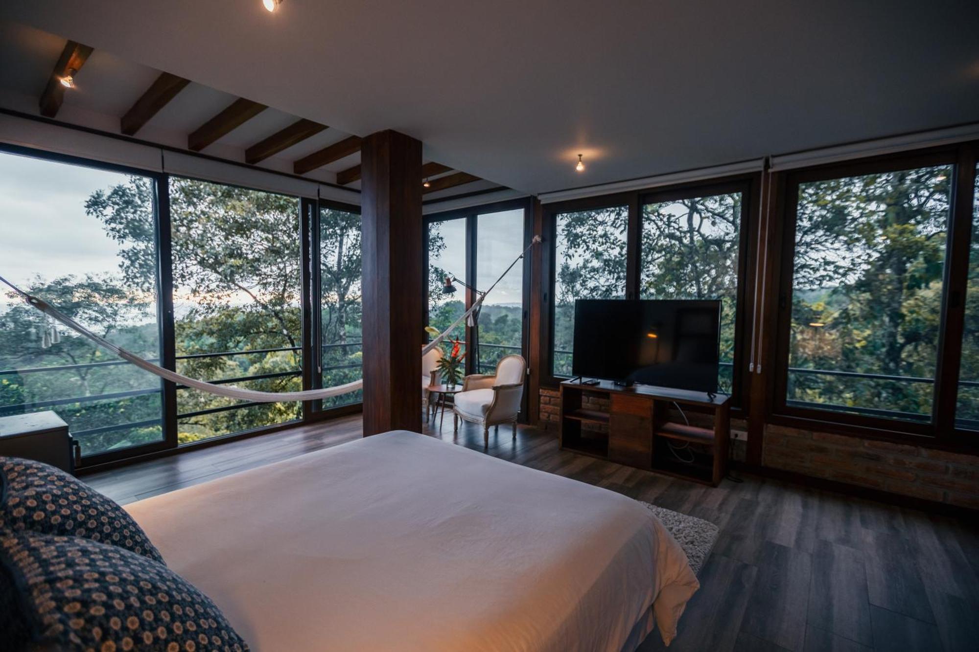 Cerro Lobo Hotell Entrada Exteriör bild